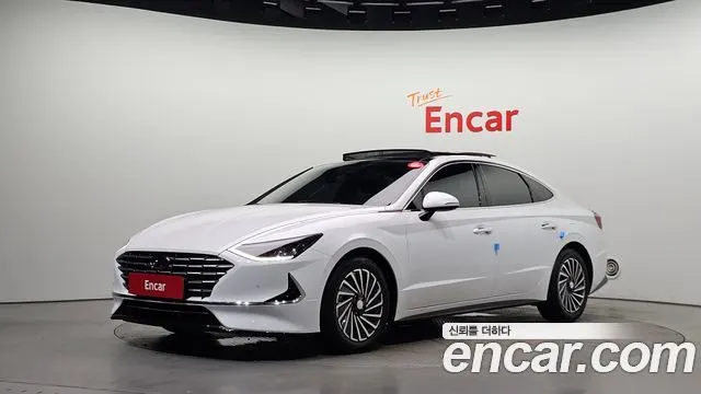 HYUNDAI SONATA HYBRID 2022