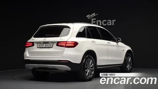 MERCEDES-BENZ GLC-CLASS X253 2019 — 100 256 км, белый, Корея — под ключ — фото 2
