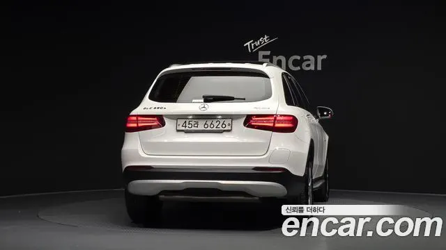 MERCEDES-BENZ GLC-CLASS X253 2019 — 100 256 км, белый, Корея — под ключ — фото 4