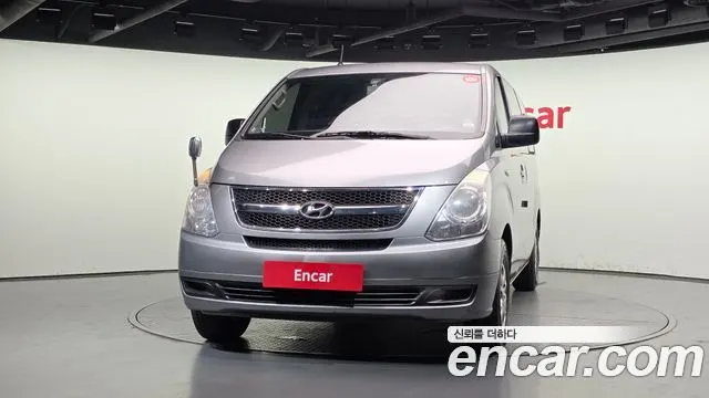HYUNDAI GRAND STAREX 2016 — 230 061 км, серебристый, Корея — под ключ — фото 3