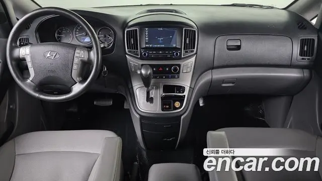 HYUNDAI GRAND STAREX 2019 — 78 639 км, серебристо-серый, Корея — под ключ — фото 7