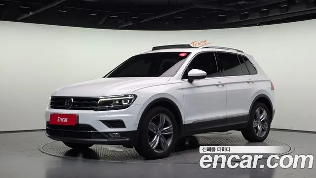 VOLKSWAGEN TIGUAN 2018