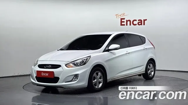 HYUNDAI ACCENT 2014