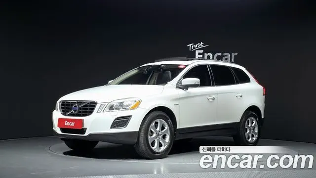 VOLVO XC60 2013