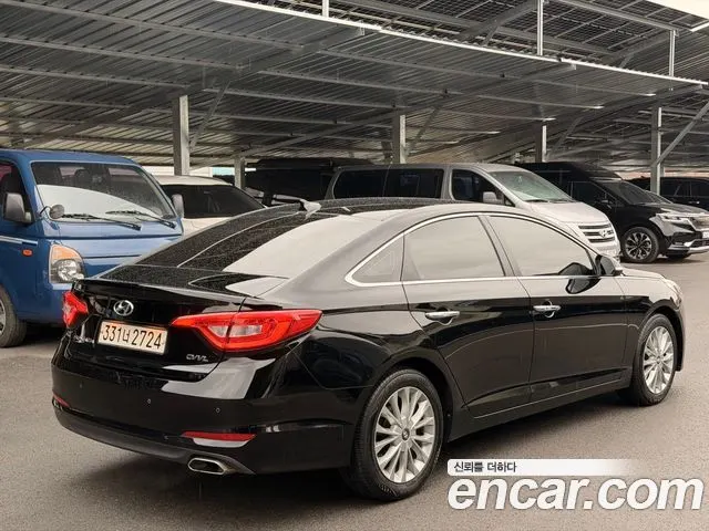 HYUNDAI SONATA 2016 — 109 270 км, чёрный, Корея — под ключ — фото 6
