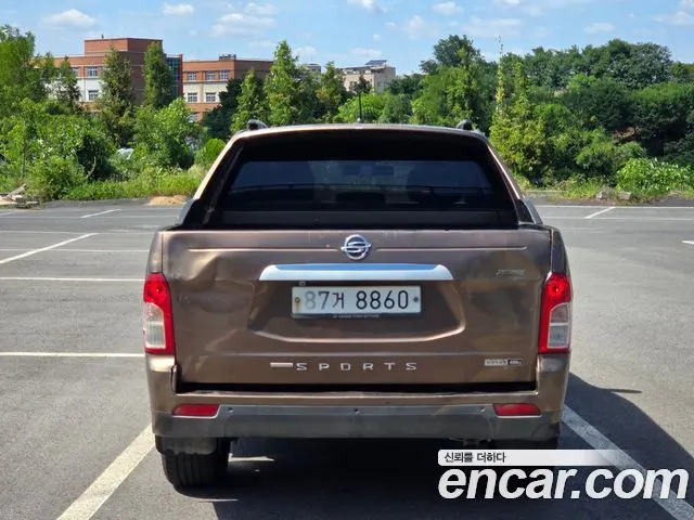 KGM KORANDO SPORTS 2016 — 206 099 км, коричневый, Корея — под ключ — фото 4