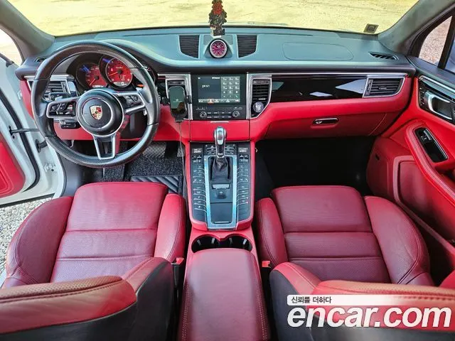 PORSCHE MACAN 2018 — 111 000 км, Корея — под ключ — фото 6