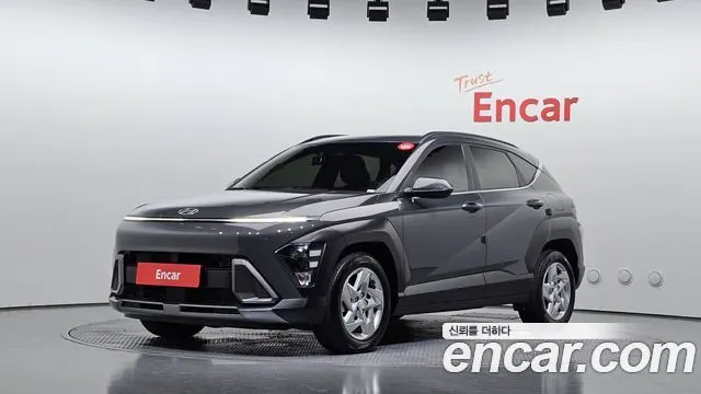HYUNDAI KONA 2023