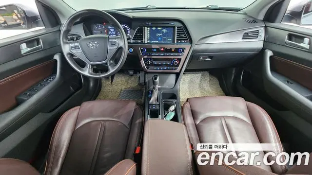 HYUNDAI SONATA 2017 — 107 783 км, светло-серебристый, Корея — под ключ — фото 7
