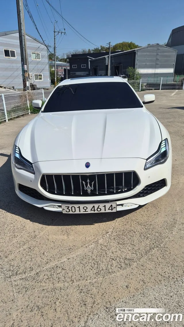 MASERATI QUATTROPORTE 2016 — 168 000 км, Корея — под ключ — фото 1