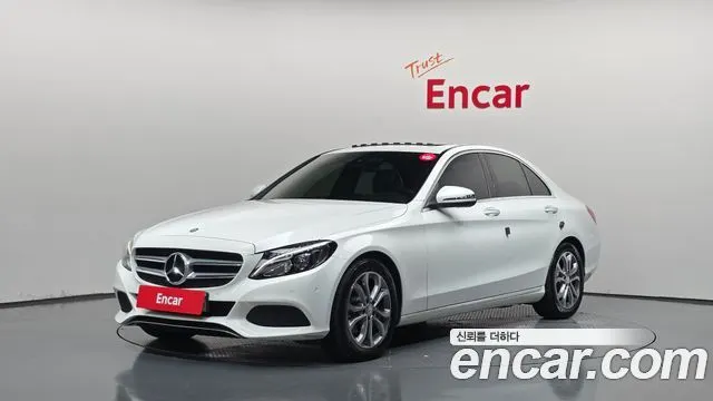 MERCEDES-BENZ C-CLASS W205 2016