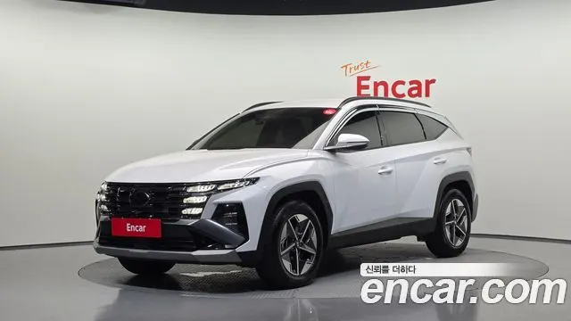 HYUNDAI TUCSON HYBRID 2024