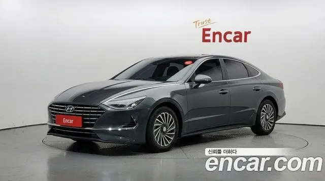 HYUNDAI SONATA HYBRID 2023