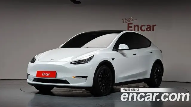 TESLA MODEL Y 2022