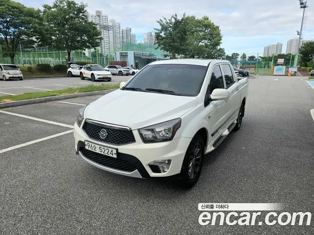 KGM KORANDO SPORTS 2013 — 100 000 км, белый, Корея — под ключ — фото 2