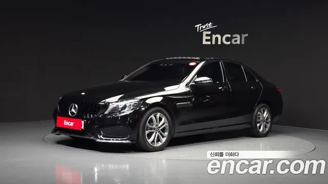 MERCEDES-BENZ C-CLASS W205 2018