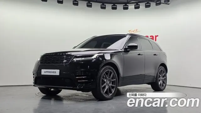 LAND ROVER RANGE ROVER VELAR 2025