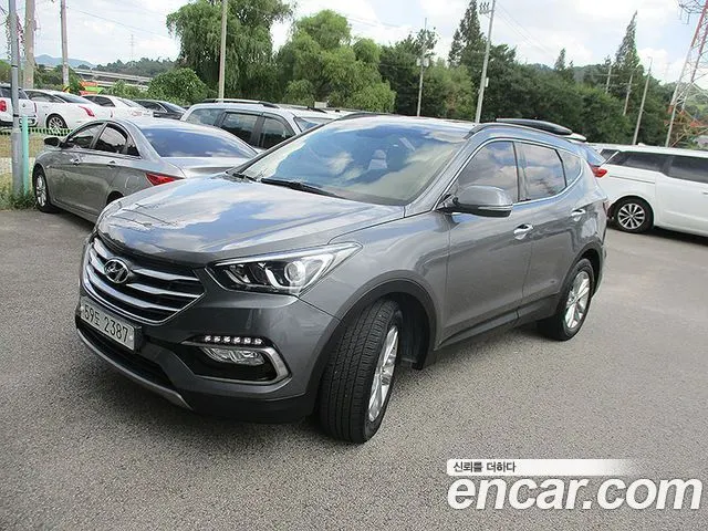 HYUNDAI SANTA FE 2017 — 191 475 км, серый, Корея — под ключ — фото 12