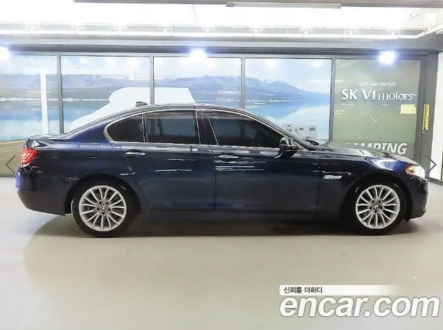 BMW 5 SERIES 2015 — 159 010 км, синий, Корея — под ключ — фото 3