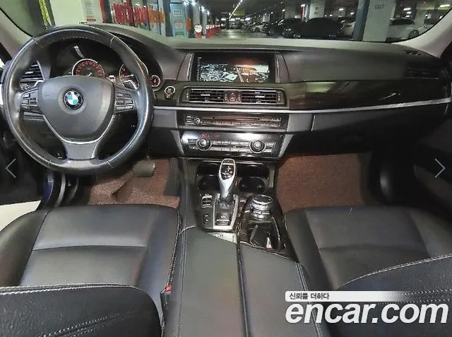 BMW 5 SERIES 2015 — 159 010 км, синий, Корея — под ключ — фото 10