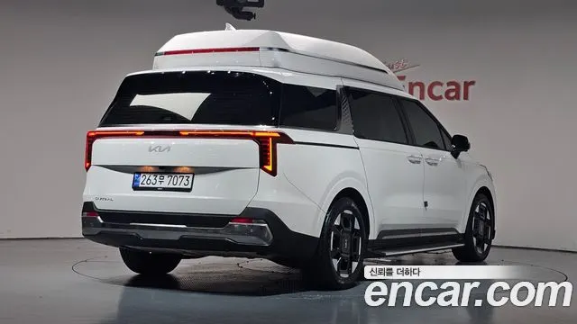KIA CARNIVAL 2024