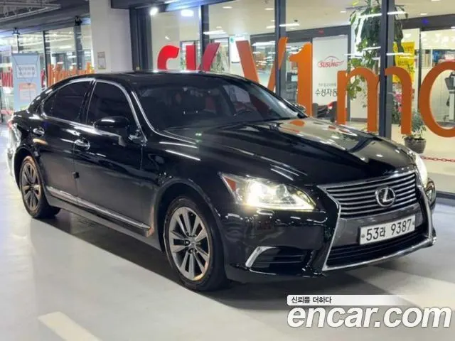 Lexus LS460 — из Кореи под ключ