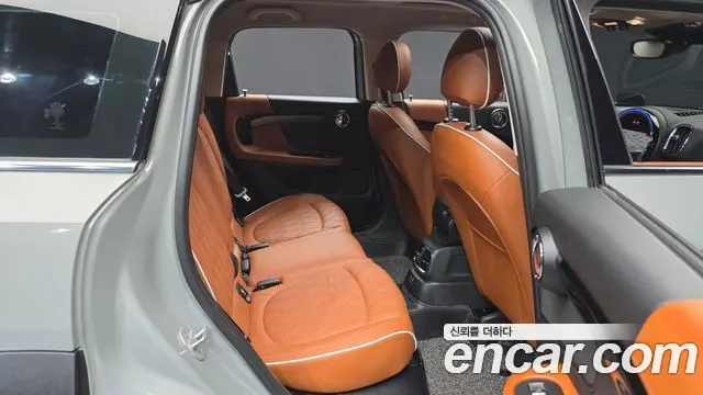 MINI COOPER COUNTRYMAN 2021 — 70 940 км, серебристо-серый, Корея — под ключ — фото 12