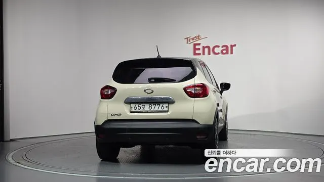 RENAULT KOREA QM3 2014 — 210 360 км, белый-перламутр, Корея — под ключ — фото 4