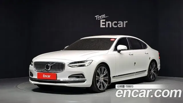 VOLVO S90 2022