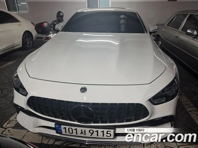 MERCEDES-BENZ AMG GT 2021