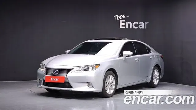 LEXUS ES300H 2013