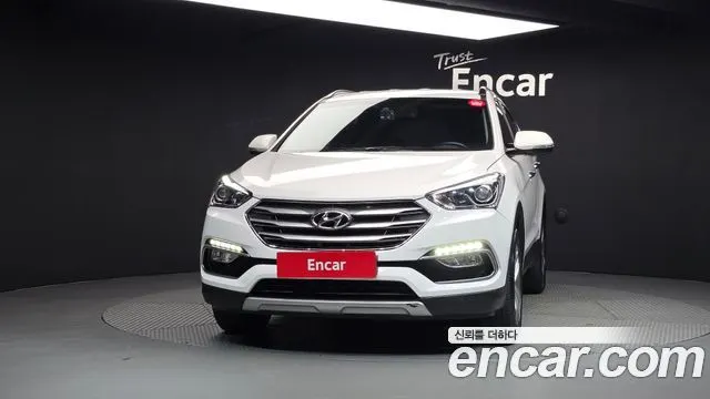 HYUNDAI SANTA FE 2017 — 162 303 км, белый, Корея — под ключ — фото 3