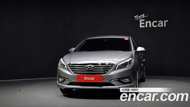 HYUNDAI SONATA 2015 — 90 418 км, светло-серебристый, Корея — под ключ — фото 3