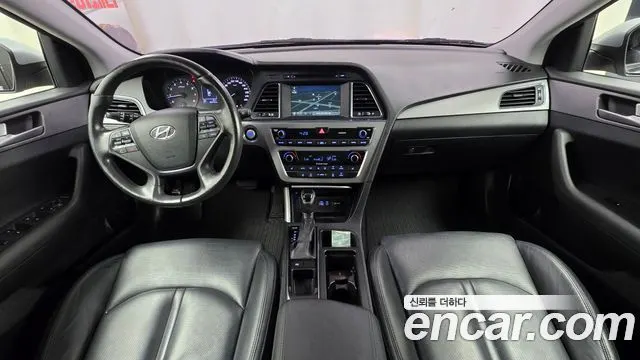 HYUNDAI SONATA 2015 — 90 418 км, светло-серебристый, Корея — под ключ — фото 7