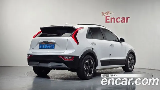 KIA NIRO 2023