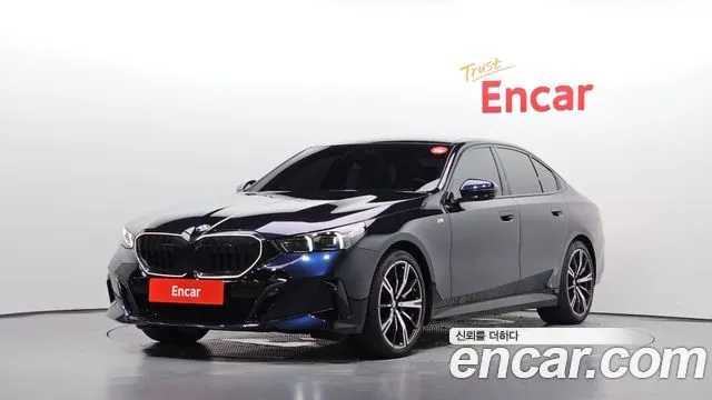 BMW 5 SERIES 2024