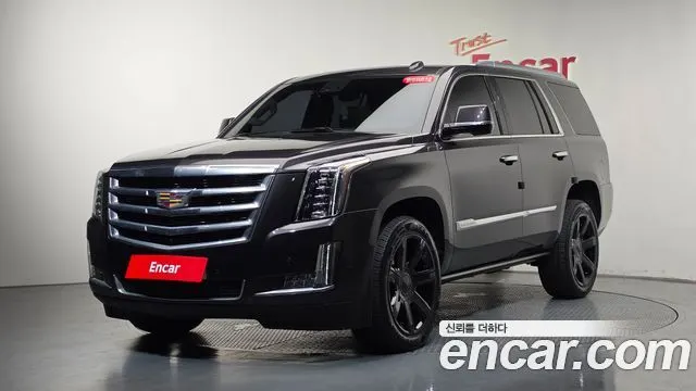 CADILLAC ESCALADE 2017