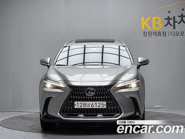 LEXUS NX350H 2023 — 21 862 км, серебристо-серый, Корея — под ключ — фото 3