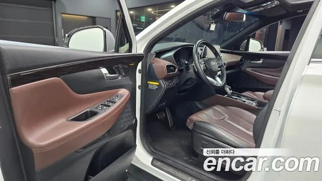 HYUNDAI SANTA FE 2019 — 103 391 км, белый, Корея — под ключ — фото 10
