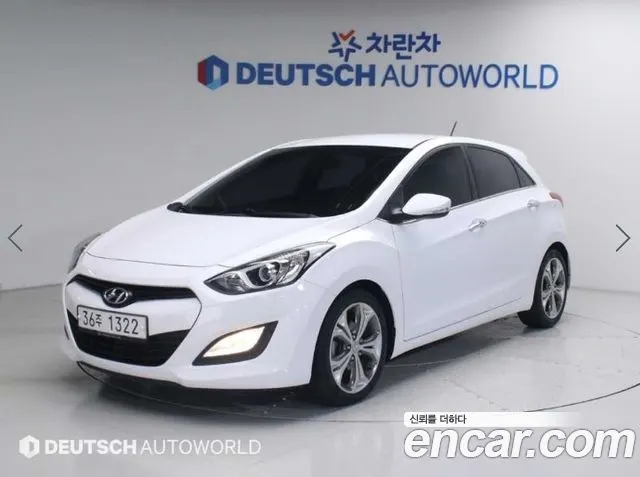 HYUNDAI I30 2012