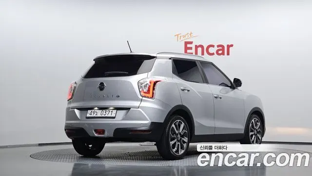 KGM TIVOLI 2016