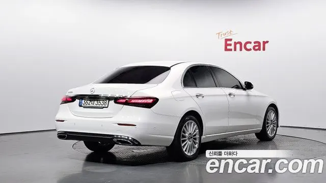 MERCEDES-BENZ E-CLASS W213 — из Кореи под ключ
