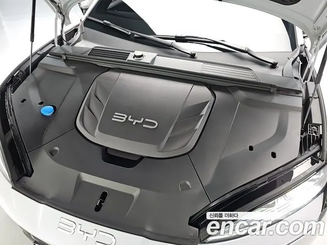 BYD SEAL 2026 — 29 738 км, светло-серебристый, Корея — под ключ — фото 6
