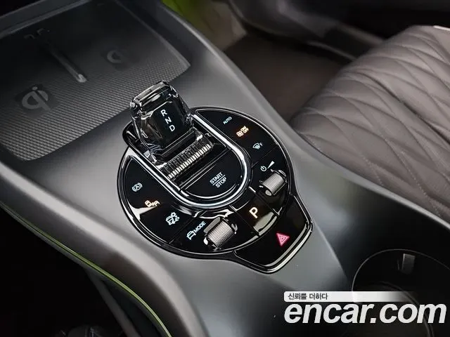 BYD SEAL 2026 — 29 738 км, светло-серебристый, Корея — под ключ — фото 9