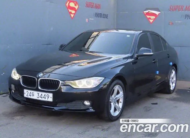 BMW 3 SERIES 2014 — 271 817 км, чёрный, Корея — под ключ — фото 1