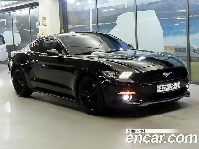 FORD MUSTANG 2015