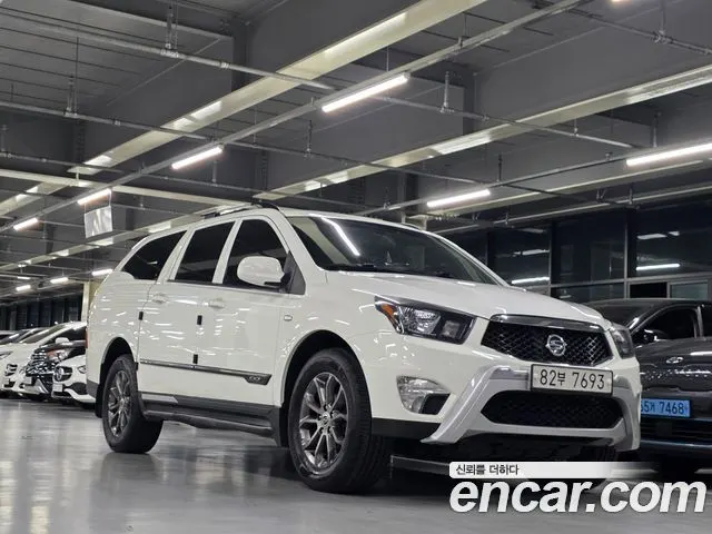 KGM KORANDO SPORTS 2016 — 190 600 км, белый, Корея — под ключ — фото 5