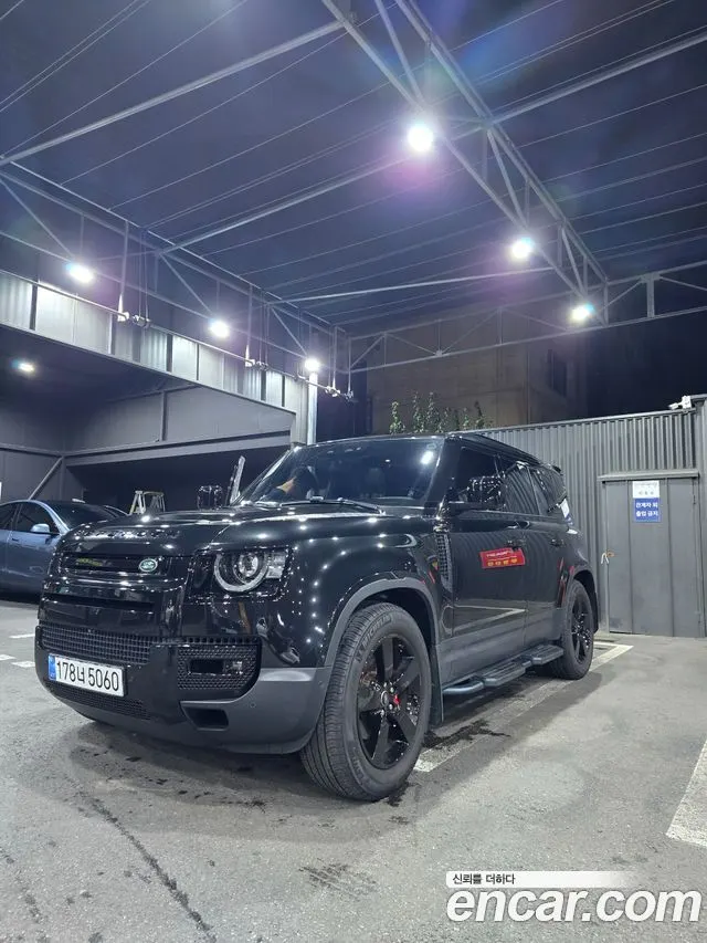 LAND ROVER DEFENDER 2020