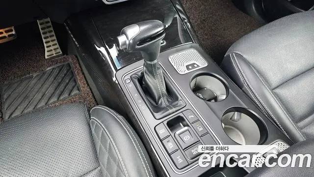 KIA SORENTO 2018 — 109 372 км, чёрный, Корея — под ключ — фото 9