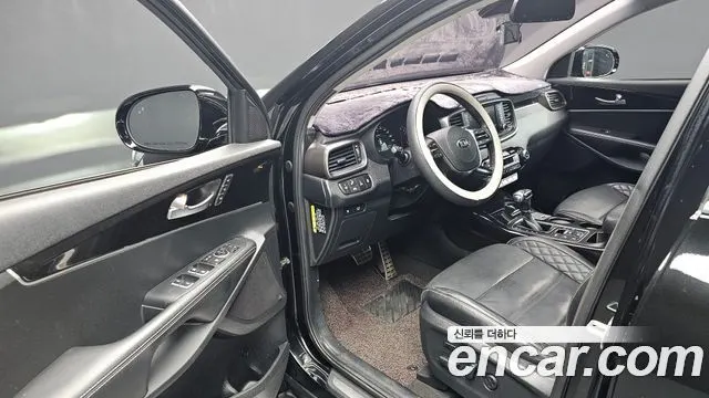 KIA SORENTO 2018 — 109 372 км, чёрный, Корея — под ключ — фото 10